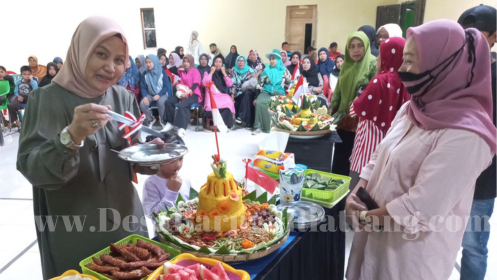 Lomba Nasi Tumpeng Pada Rangkaian Kegiatan HUT RI Ke-77